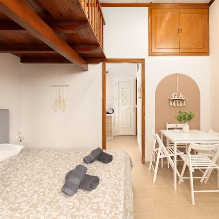 Dionysia Sea Side By Greece Apartment Selianitika Luaran gambar